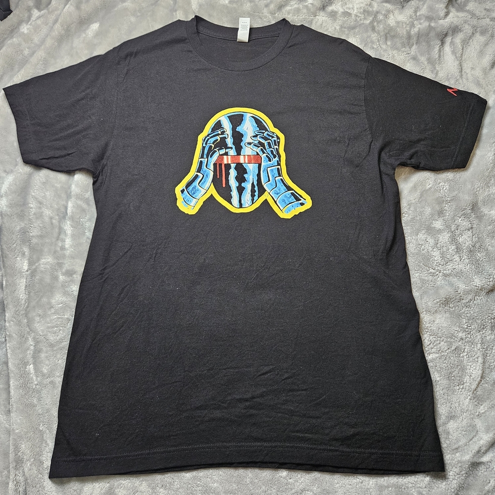 NP Graphic Tee Robot Helmet Shirt – Black – Size L